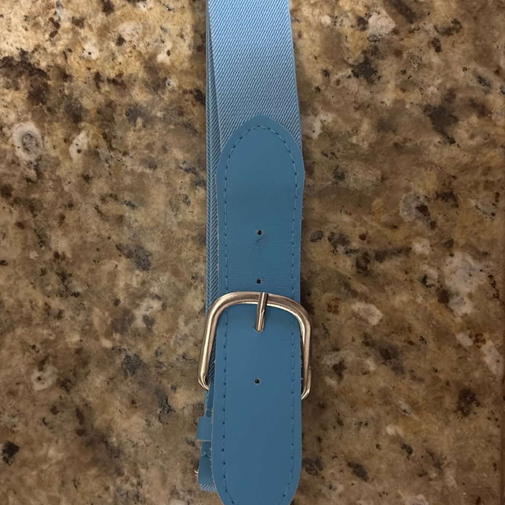 Adjustable baseball belt